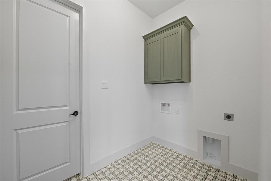 Image 38 of a home in Eagles Bluff.