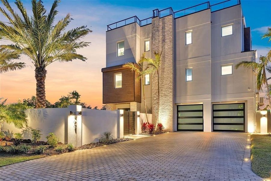 Image 32 of a home in .