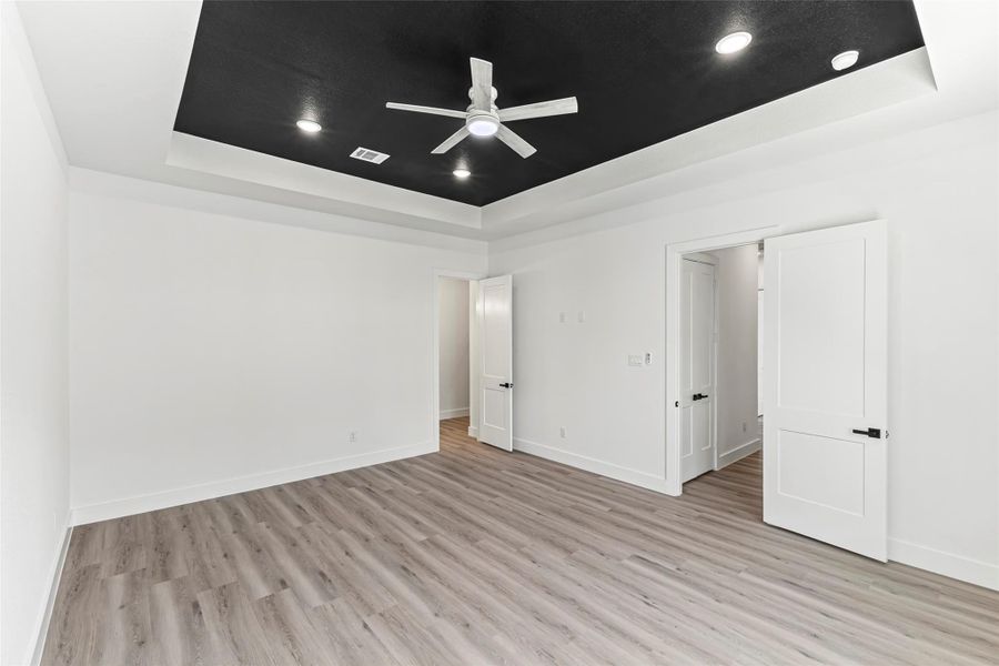 Spacious, unfurnished interior of a new home in , Houston (Image 9). Spacious, unfurnished interior of a new home in , Houston (Image 9).