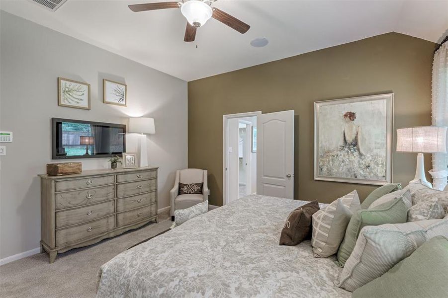 Photos are REPRESENTATIVE of the home /floor plan and are NOT of the actual home.  Selections, features, and room options may vary.  For more info., contact Chesmar Homes.