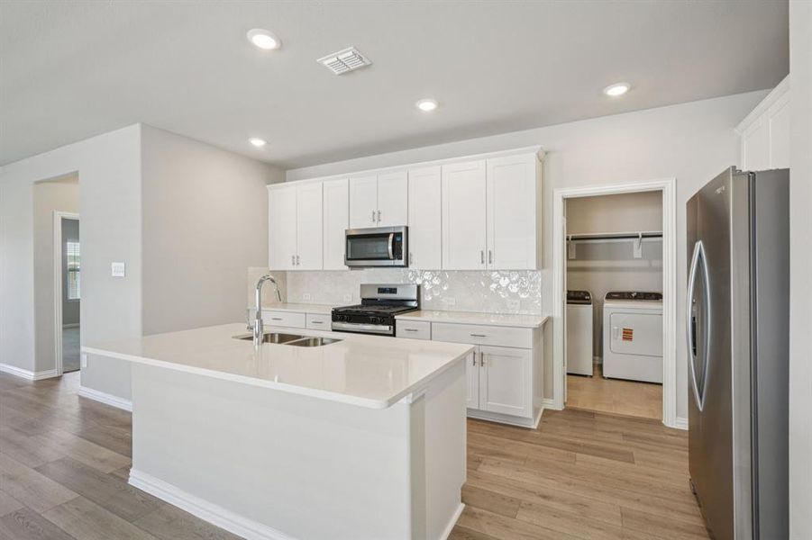 Photo is not of the actual home, but is an inspirational photo of builder’s model home and may depict options, furnishings, and/or decorator features that are not included Photo is not of the actual home, but is an inspirational photo of builder’s model home and may depict options, furnishings, and/or decorator features that are not included