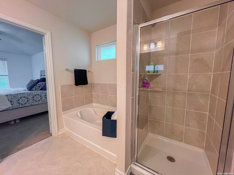 Furnished interior view inside a new home in Langdon, San Antonio (Image 10).