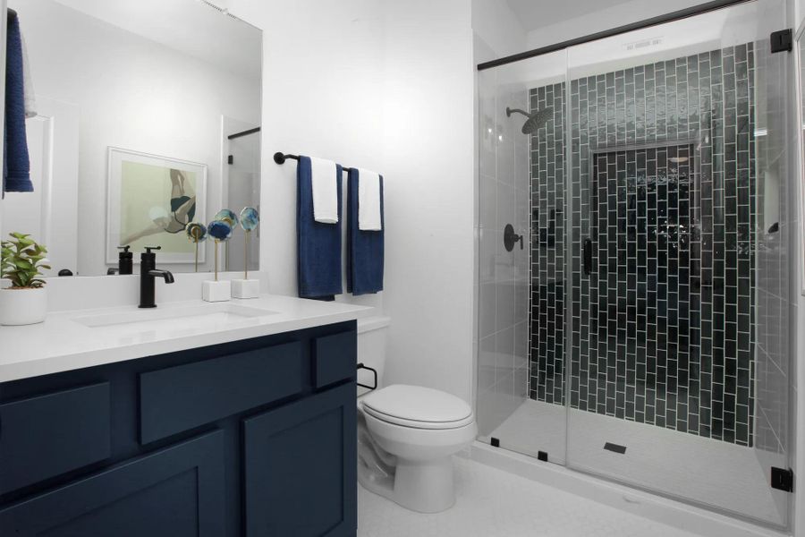 Brookdale II Full Bathroom