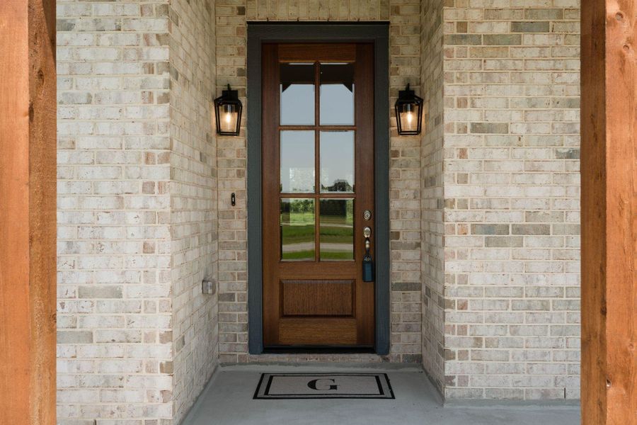 Exterior details and patio area of a home in Chapel Bend, Montgomery (Image 3).