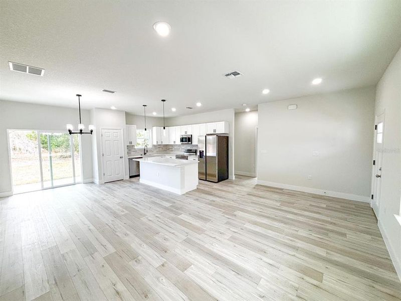 Image 33 of a home in .