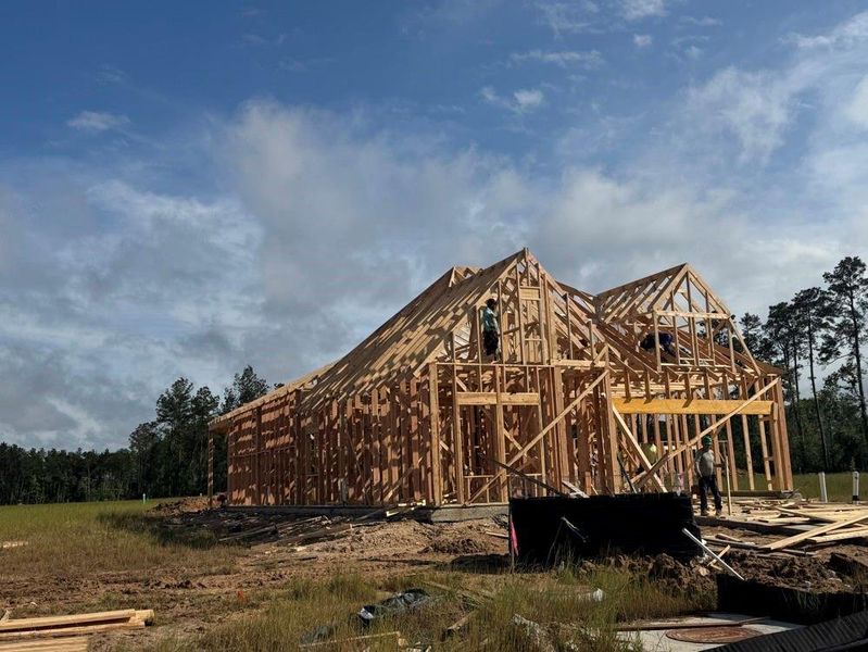 Let us show you how our advanced framing techniques have stood the test of time and allow more insulation for a quieter and more energy efficient home. Let us show you how our advanced framing techniques have stood the test of time and allow more insulation for a quieter and more energy efficient home.