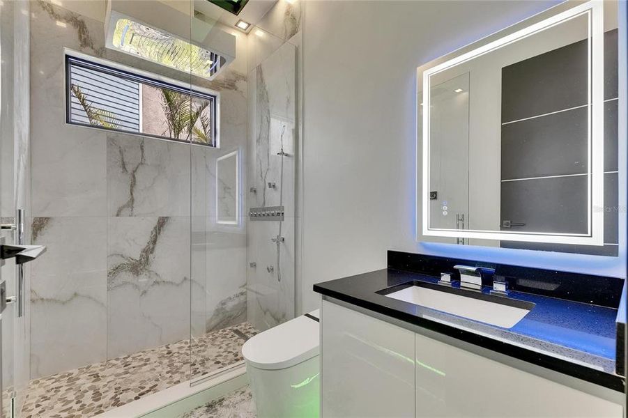 Furnished interior view inside a new home in , Apollo Beach (Image 52).