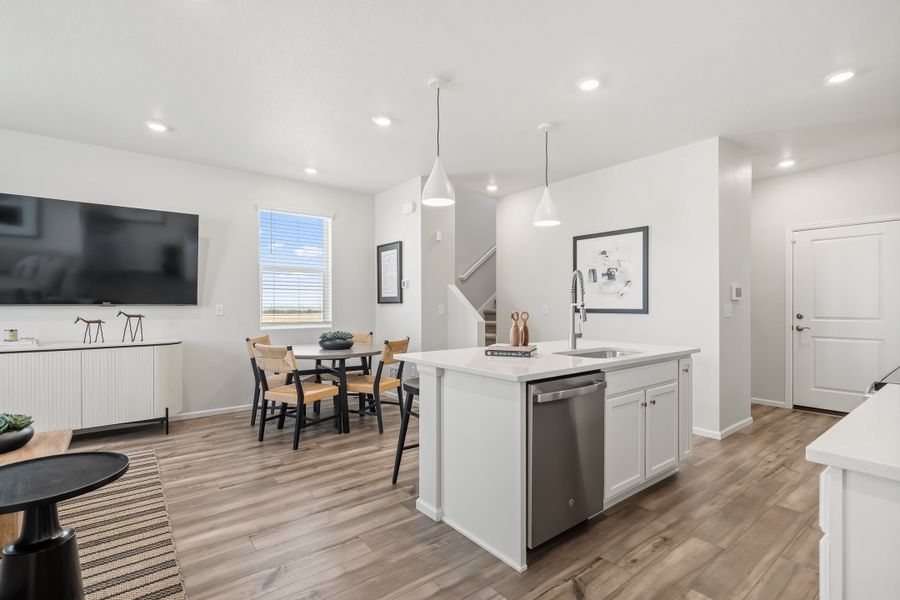Representative furnished interior of a home built from the 2003 by Risewell Homes in Harvest Crossing, Aurora (Image 4).