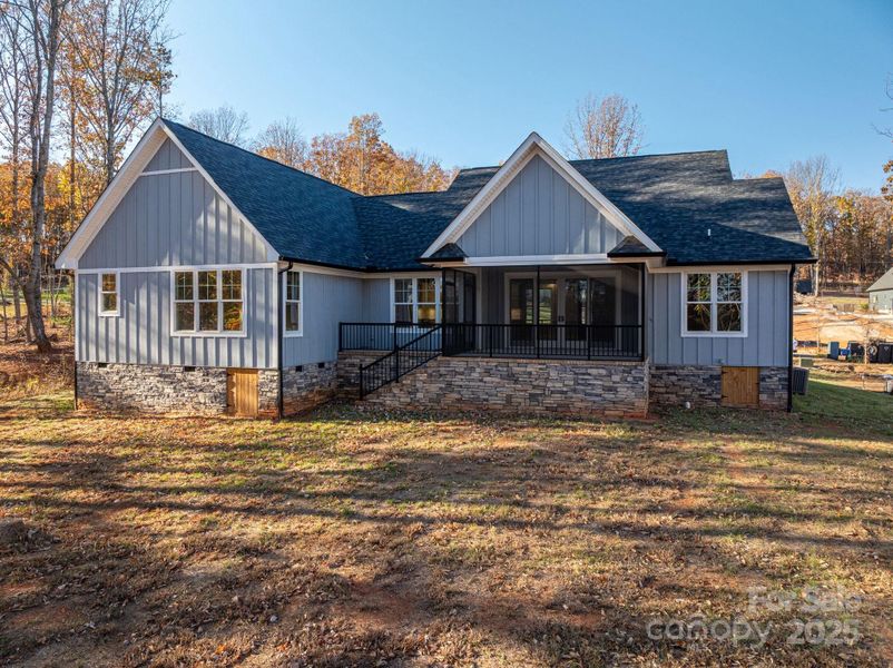 Exterior details and patio area of a home in , Lincolnton (Image 19).