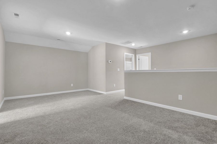 Spacious, unfurnished interior of a new home in Grand Park, Leland (Image 25).