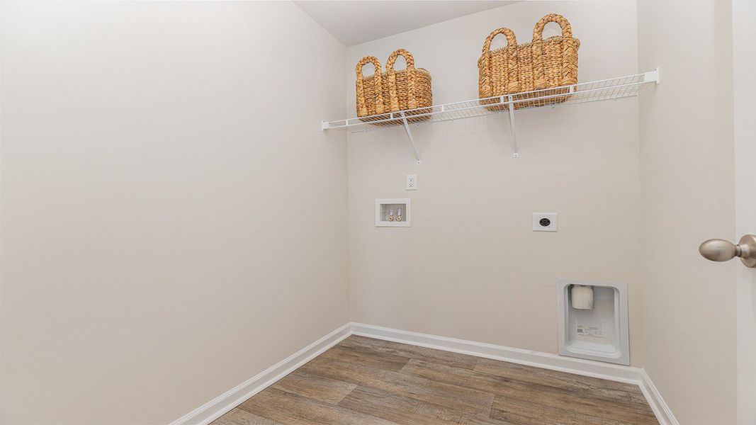 Spacious, unfurnished interior of a new home in Meadow Walk, Loris (Image 16).