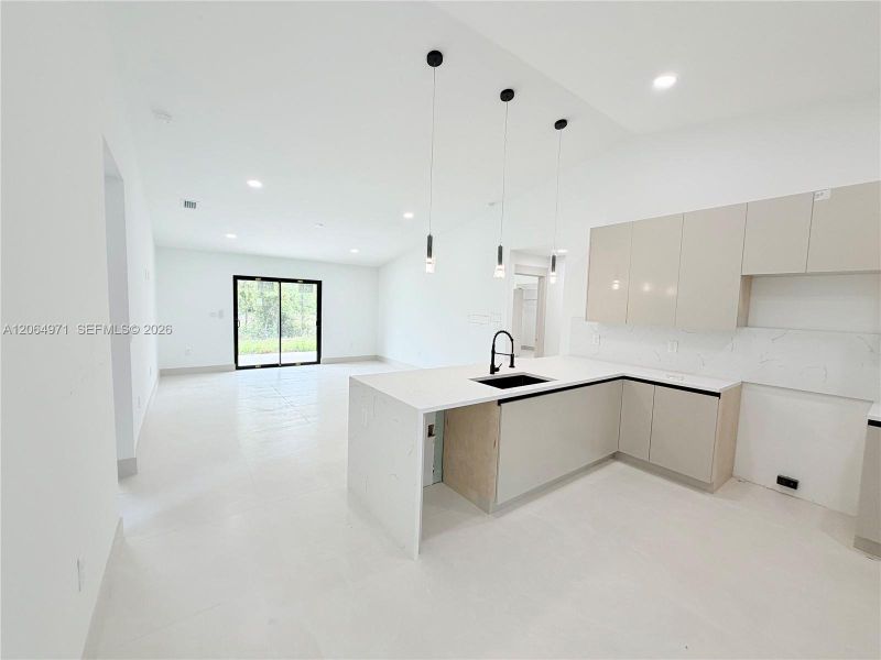 Spacious, unfurnished interior of a new home in , Lehigh Acres (Image 48).