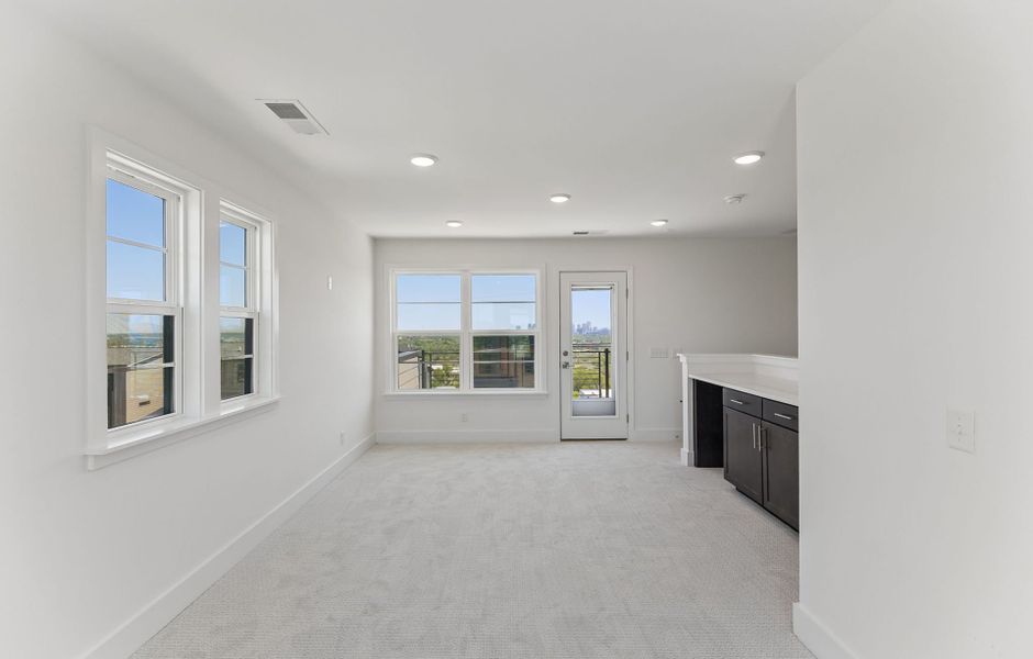 Spacious, unfurnished interior of a new home in Skyline, Nashville (Image 27). Spacious, unfurnished interior of a new home in Skyline, Nashville (Image 27).