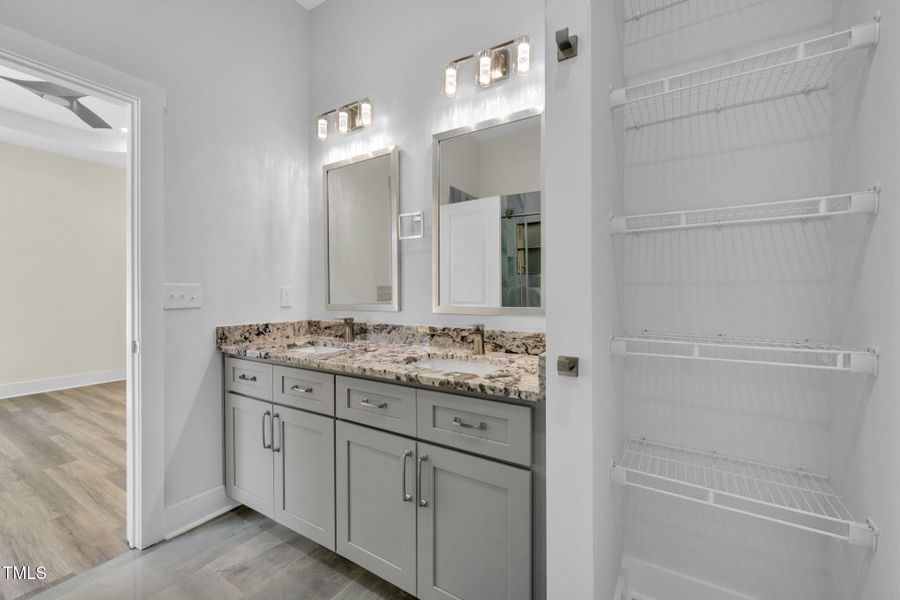 26-web-or-mls-untitled-35 26-web-or-mls-untitled-35