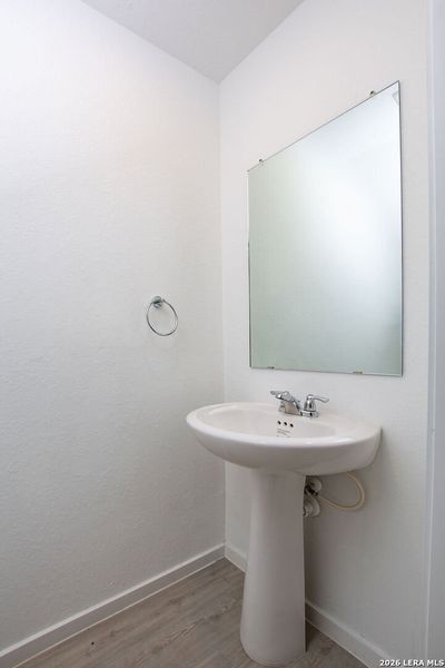 Image 33 of a home in Somerset Meadows.