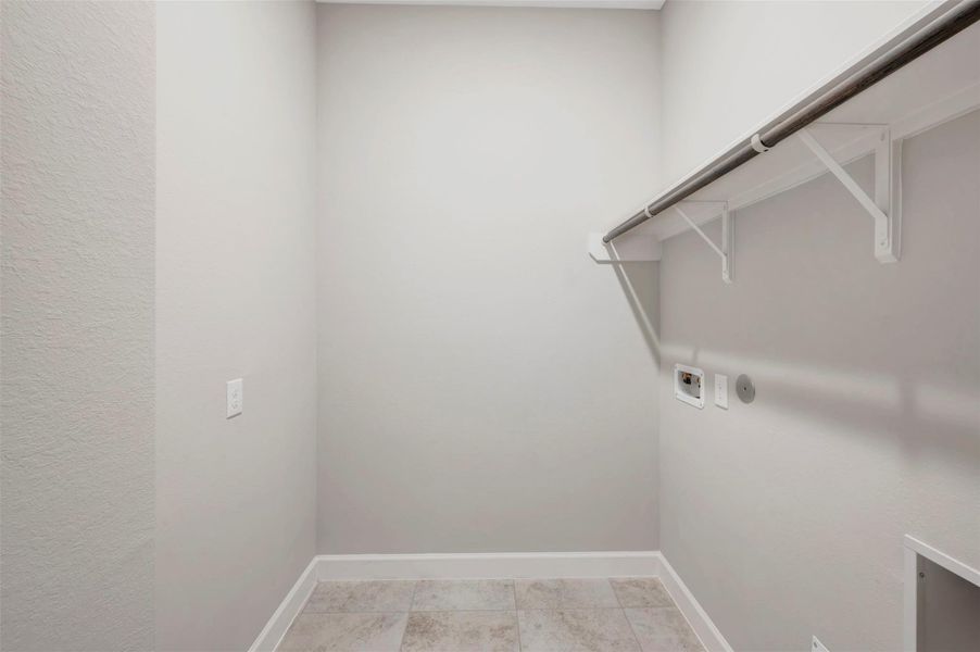 Spacious, unfurnished interior of a new home in Meridiana 55' Homesites, Manvel (Image 32).