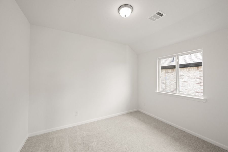Spacious, unfurnished interior of a new home in Timberbrook, Justin (Image 27). Spacious, unfurnished interior of a new home in Timberbrook, Justin (Image 27).