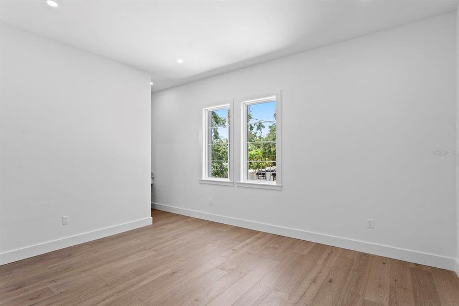 Spacious, unfurnished interior of a new home in , Tampa (Image 43). Spacious, unfurnished interior of a new home in , Tampa (Image 43).
