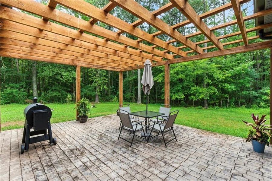 Community amenities in , Adairsville (Image 39).