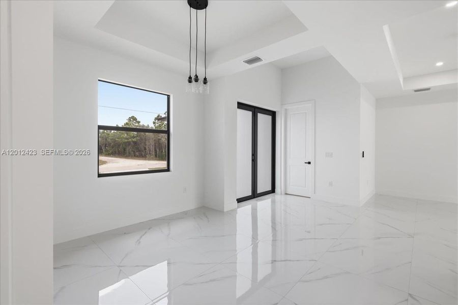 Spacious, unfurnished interior of a new home in , Lehigh Acres (Image 35).