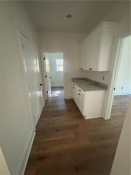 Spacious, unfurnished interior of a new home in , Dawsonville (Image 10).