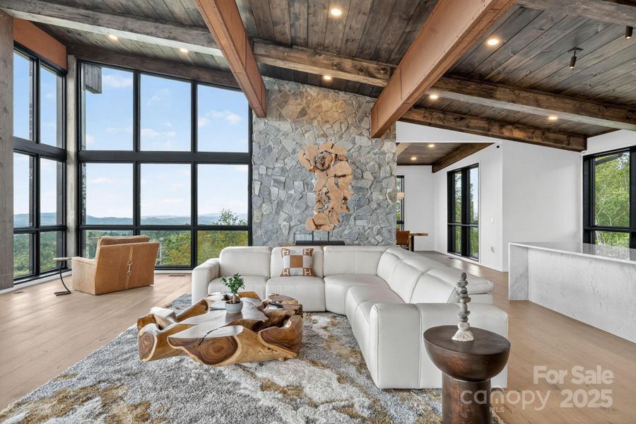 Image 22 of a home in .