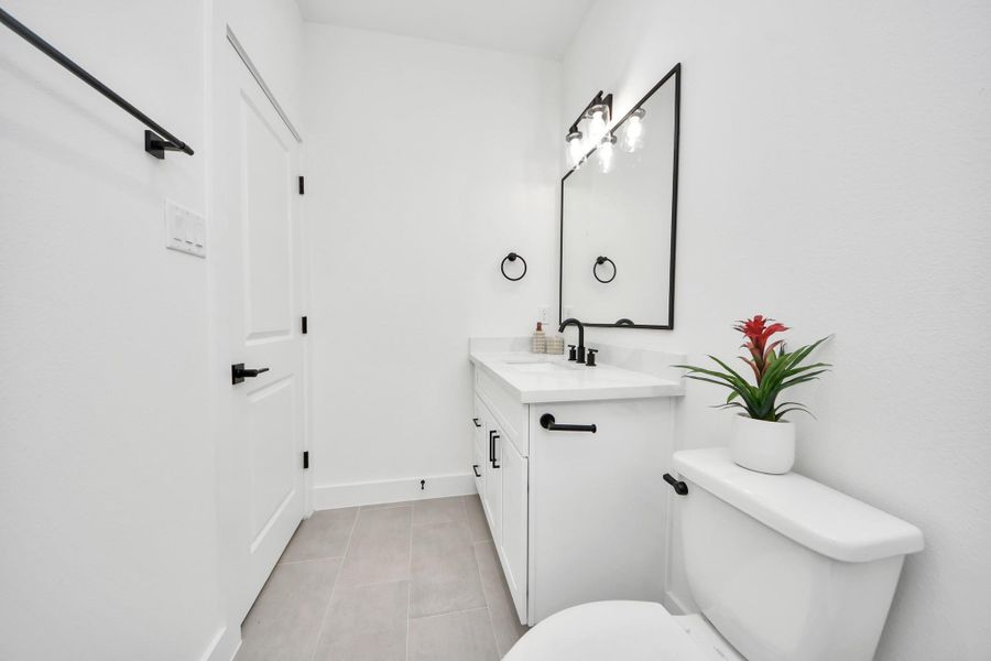 Powder bath on the 2nd floor