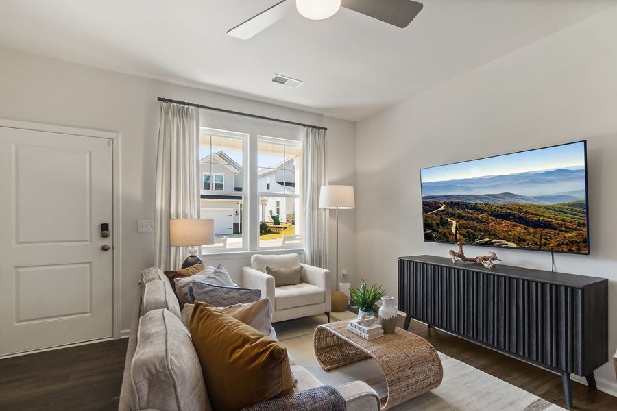 Representative furnished interior of a home built from the The Leyla by Stanley Martin Homes in Parkland, Greenville (Image 4).