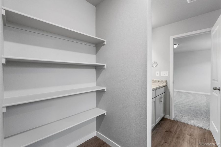 Spacious, unfurnished interior of a new home in Sky Ranch – Uptown Collection, Watkins (Image 27).