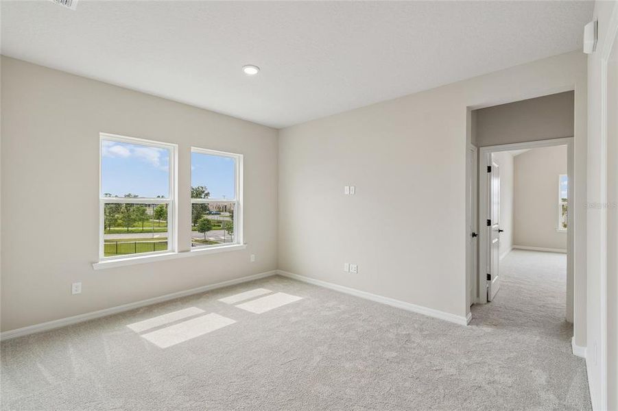 Spacious, unfurnished interior of a new home in Weslyn Park in Sunbridge 34', St. Cloud (Image 29). Spacious, unfurnished interior of a new home in Weslyn Park in Sunbridge 34', St. Cloud (Image 29).