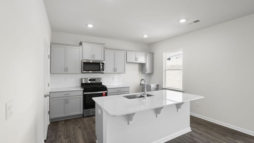 Furnished interior view inside a new home in Hunters Ridge, Woodruff (Image 8).