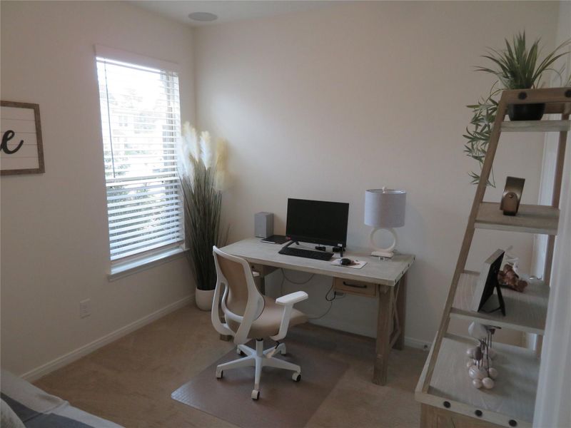 Furnished interior view inside a new home in Sagecrest Trails, Conroe (Image 12). Furnished interior view inside a new home in Sagecrest Trails, Conroe (Image 12).