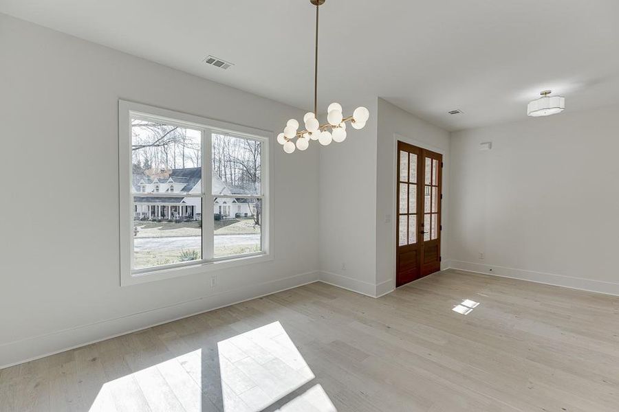 Spacious, unfurnished interior of a new home in , Flowery Branch (Image 20).