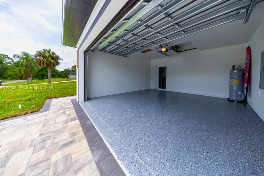 Image 18 of a home in .