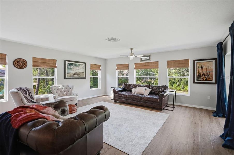 Furnished interior view inside a new home in , Spring Hill (Image 8).