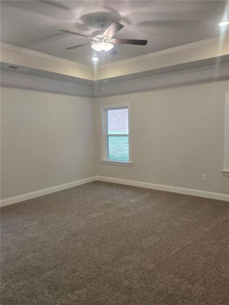 Spacious, unfurnished interior of a new home in Mirror Lake at South Harbour, Villa Rica (Image 16). Spacious, unfurnished interior of a new home in Mirror Lake at South Harbour, Villa Rica (Image 16).