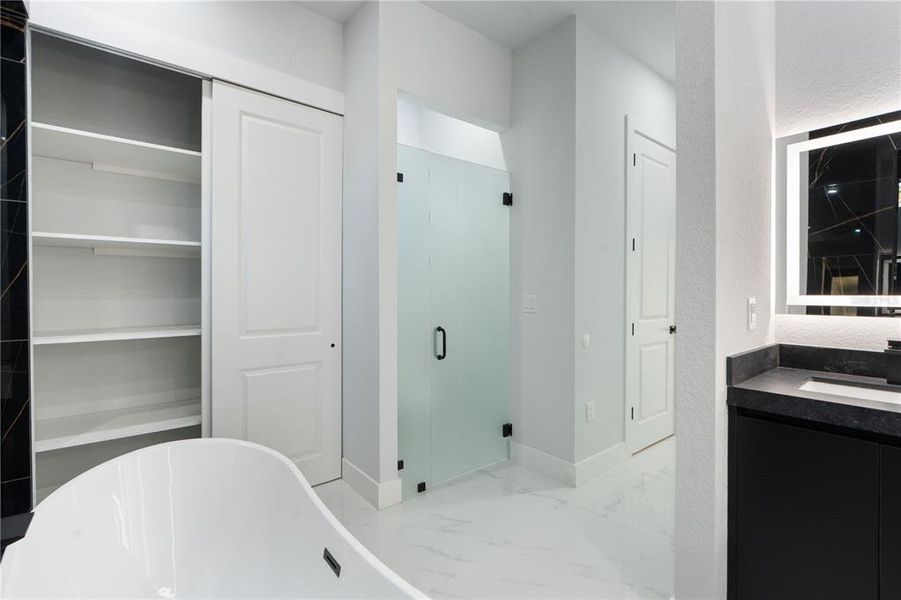 Furnished interior view inside a new home in , Weeki Wachee (Image 20).