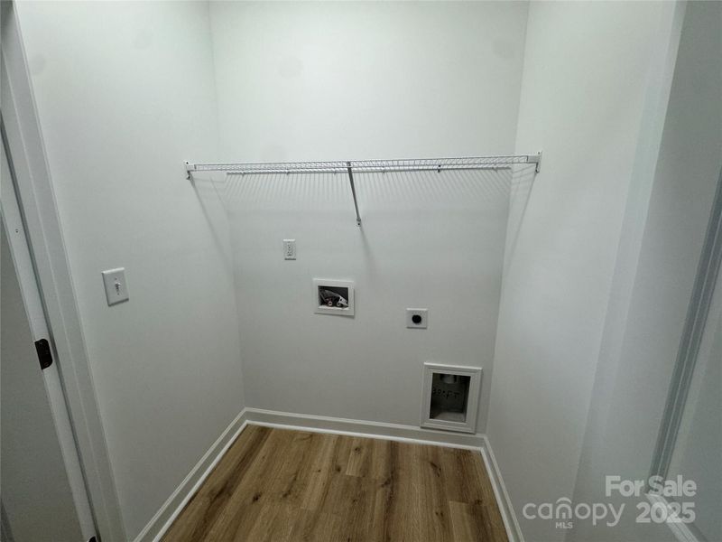 Spacious, unfurnished interior of a new home in , Lowell (Image 15).