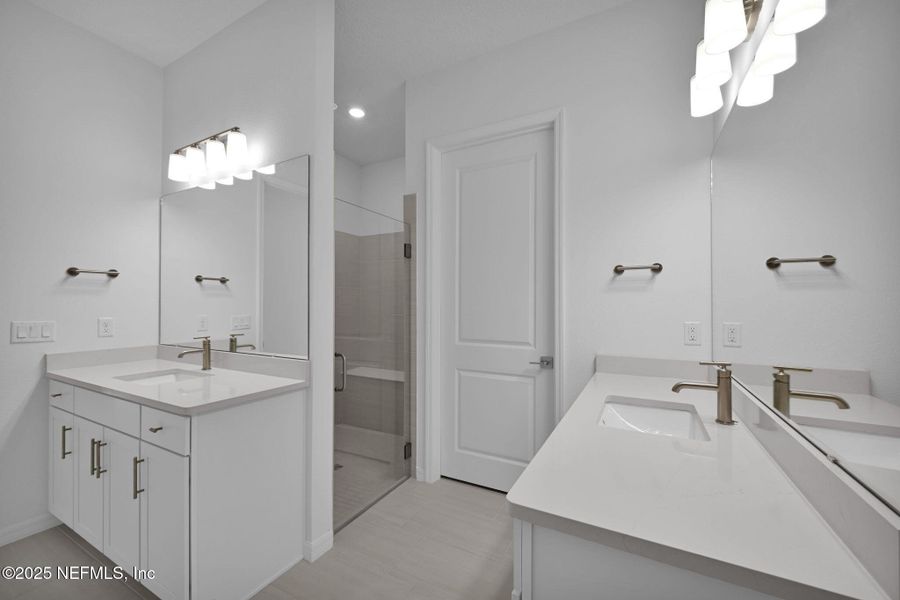 Furnished interior view inside a new home in Del Webb Nocatee, Ponte Vedra (Image 15).