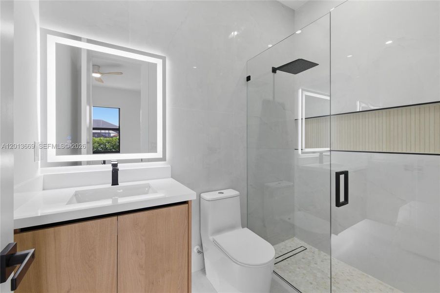 Furnished interior view inside a new home in , Cape Coral (Image 10).