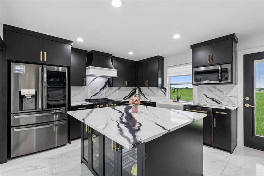 Furnished interior view inside a new home in , Van Alstyne (Image 18).