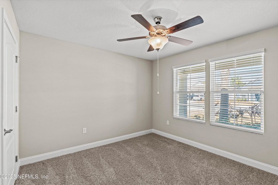 Spacious, unfurnished interior of a new home in Parkland Preserve, St. Augustine (Image 21).