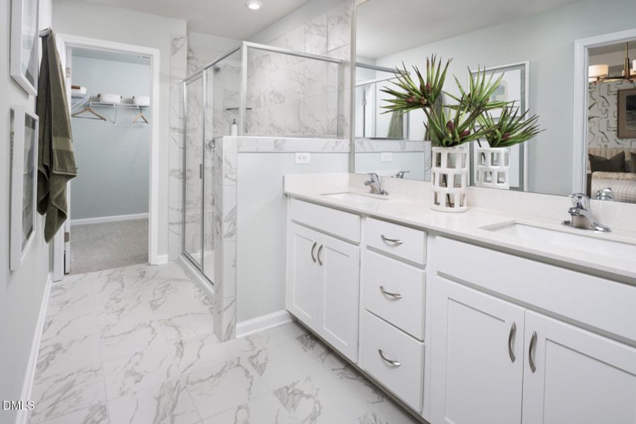 CLT_STS_AuroraModel_PrimaryBath