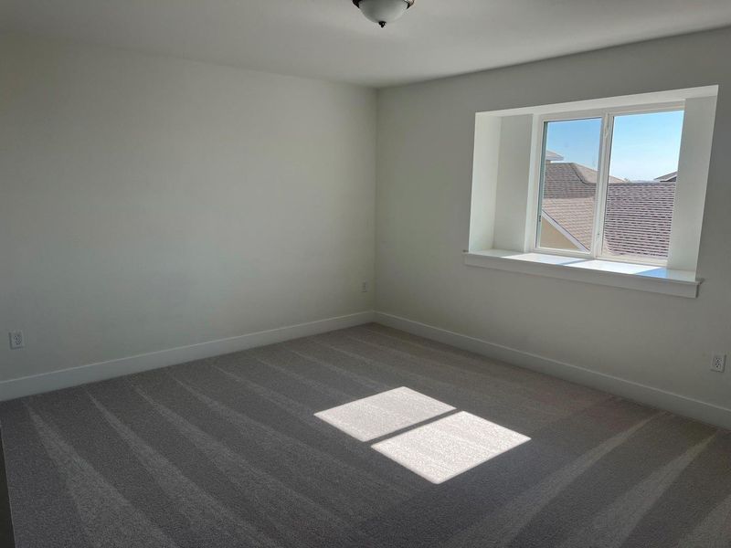 Spacious, unfurnished interior of a new home in Easton Park, Austin (Image 20). Spacious, unfurnished interior of a new home in Easton Park, Austin (Image 20).