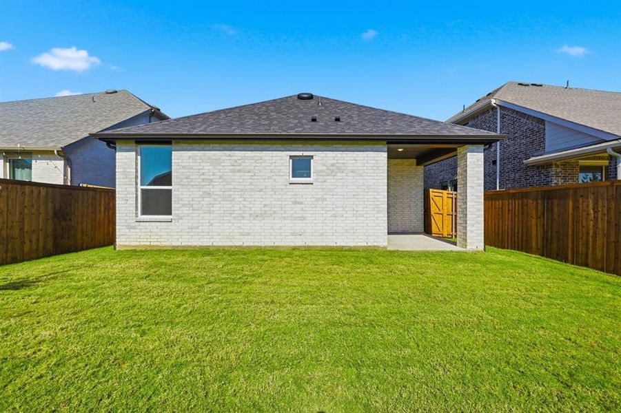 Exterior details and patio area of a home in Heritage Ranch: 40ft. lots, Sherman (Image 19). Exterior details and patio area of a home in Heritage Ranch: 40ft. lots, Sherman (Image 19).