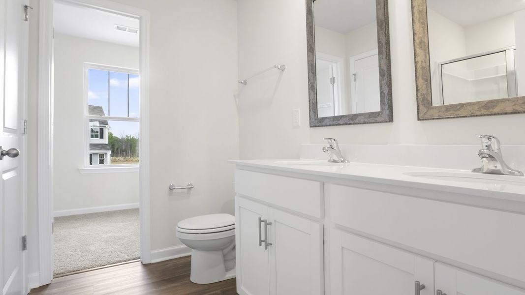 Furnished interior view inside a new home in Gibson Grove, Laurens (Image 9).