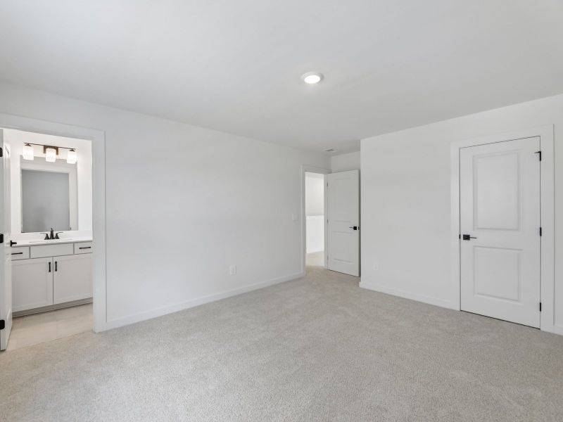 Spacious, unfurnished interior of a new home in Carlton Landing, Rockvale (Image 16). Spacious, unfurnished interior of a new home in Carlton Landing, Rockvale (Image 16).