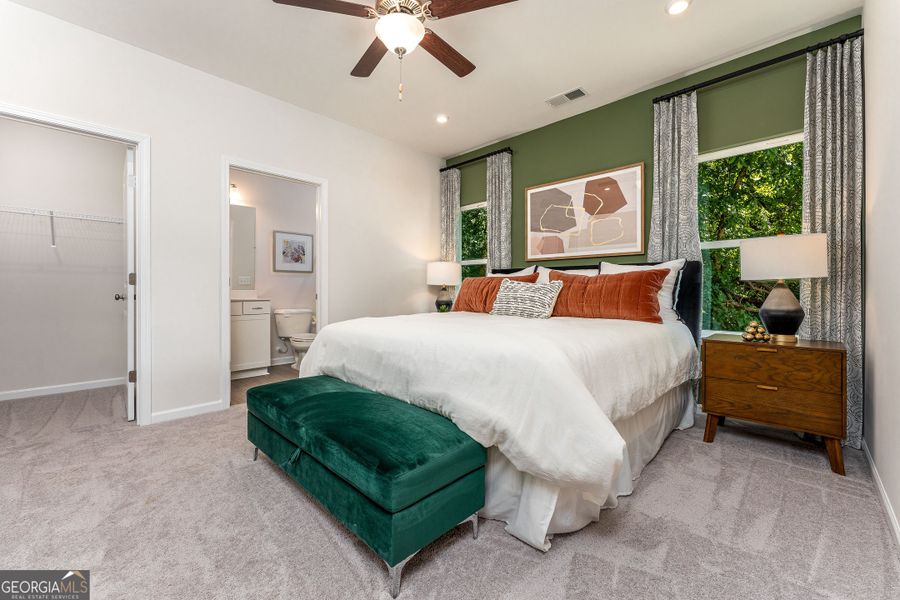 Furnished interior view inside a new home in Stonebridge North, Macon (Image 7).