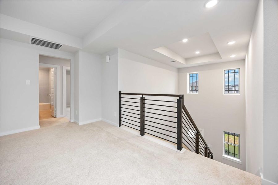 Spacious, unfurnished interior of a new home in Granger Pines, Conroe (Image 26). Spacious, unfurnished interior of a new home in Granger Pines, Conroe (Image 26).