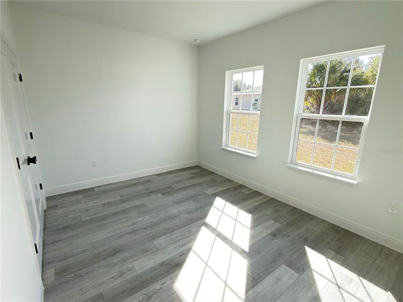 Spacious, unfurnished interior of a new home in , Ocala (Image 42).